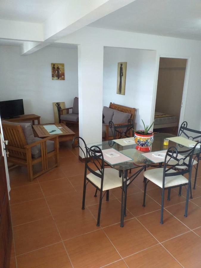 Ericka Et Francois Διαμέρισμα Quartier Monplaisir Εξωτερικό φωτογραφία